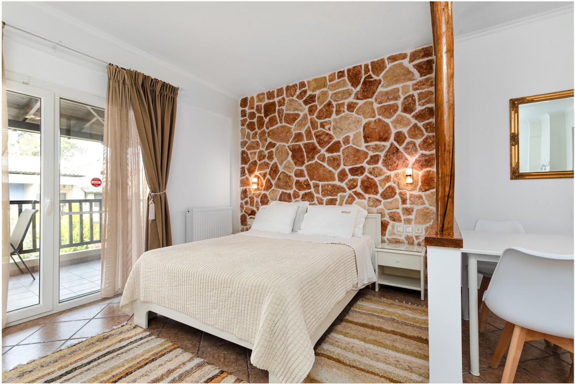 Hotel Aeollos Pefkochori Bagian luar foto