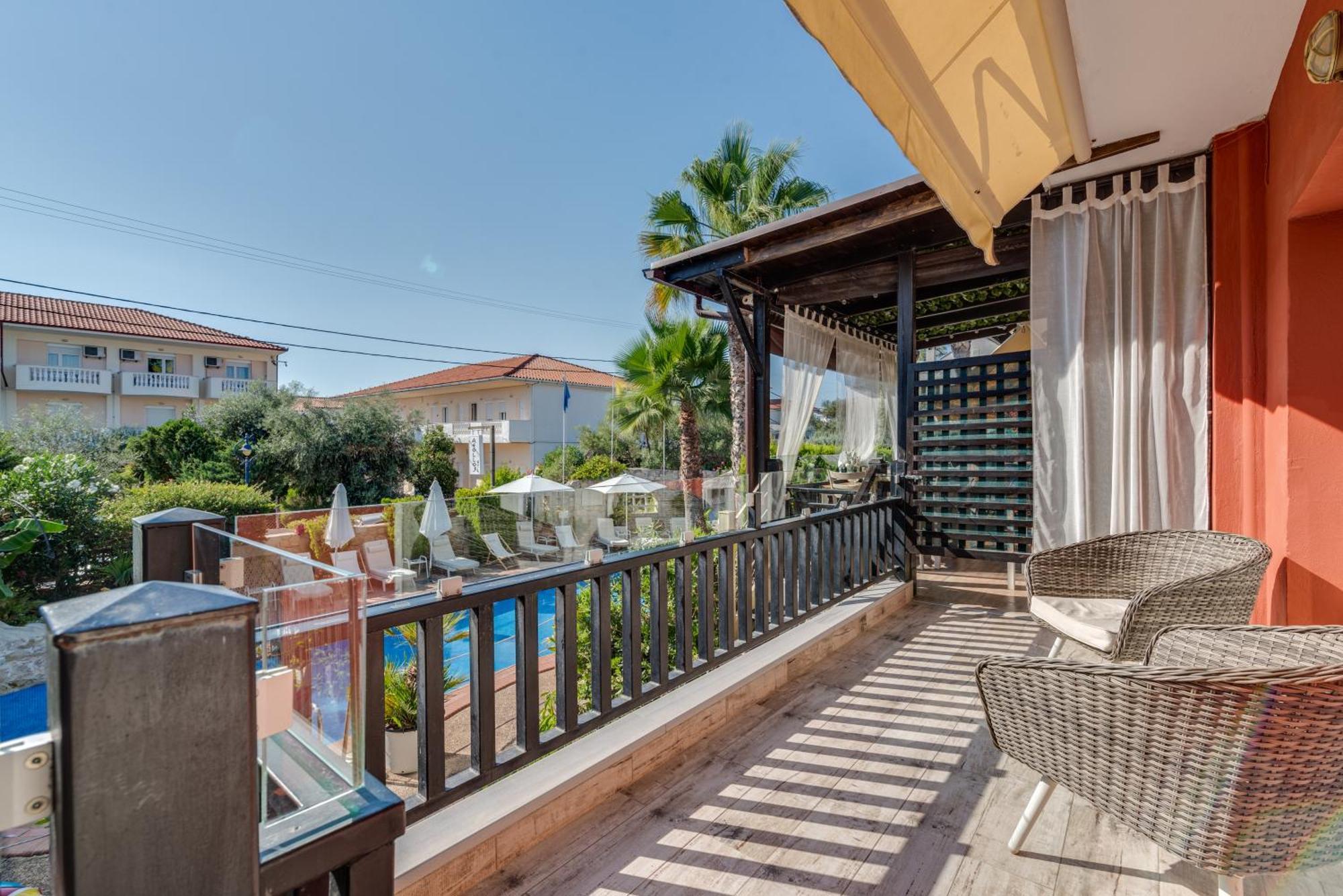 Hotel Aeollos Pefkochori Bagian luar foto