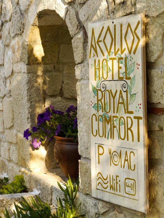 Hotel Aeollos Pefkochori Bagian luar foto